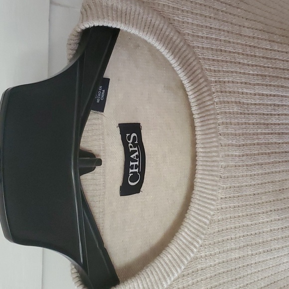 CHAPS sweater - Picture 4 of 9